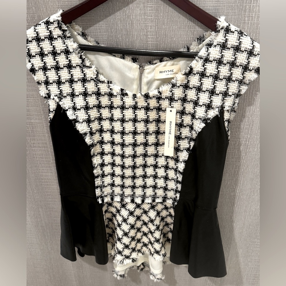 RHYME Los Angeles Fringe Trim Tweed Plaid. Size Large